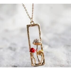 Tiny Mushroom Pendant Necklace Dainty Gold Alloy Metal NEW Cottagecore Boho